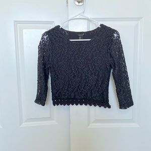 Black 3/4 sleeve lace crop top